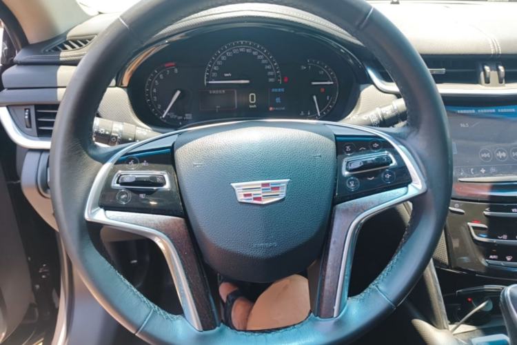 Used Cadillac XTS 2018 28T Tech Edition Steering Wheel