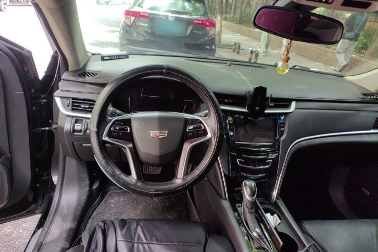 Used Cadillac XTS 2018 28T Tech Edition Steering Wheel