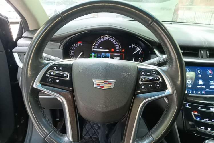 Used Cadillac XTS 2018 28T Elite Edition Steering Wheel