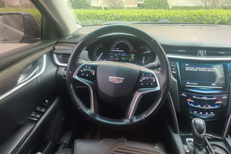 Used Cadillac XTS 2018 28T Elite Edition Steering Wheel