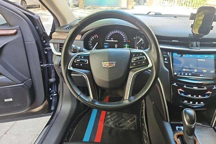 Used Cadillac XTS 2018 28T Tech Edition Steering Wheel