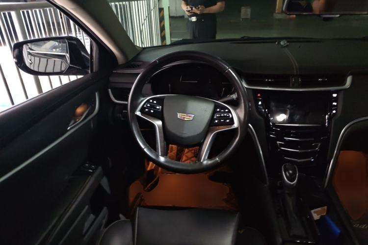 Used Cadillac XTS 2018 28T Tech Edition Steering Wheel