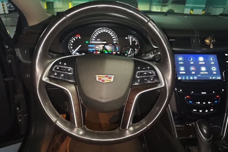 Used Cadillac XTS 2018 28T Elite Edition Steering Wheel