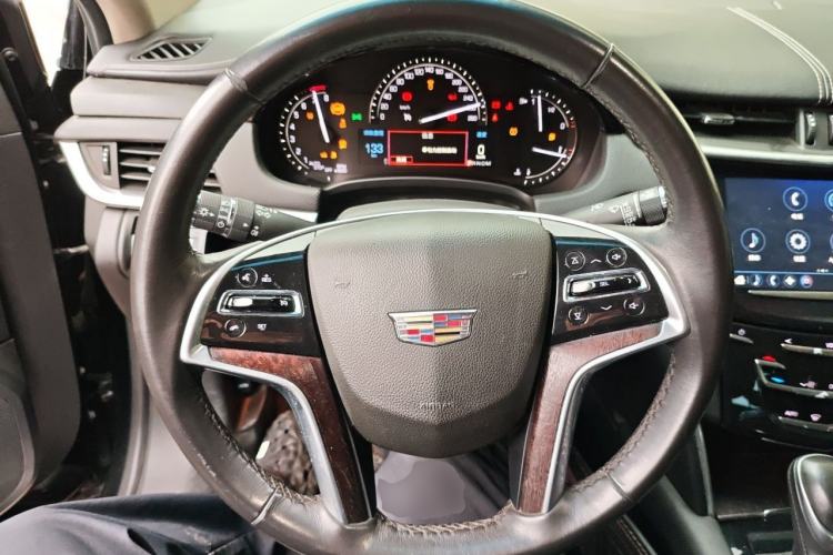 Used Cadillac XTS 2018 28T Tech Edition Steering Wheel