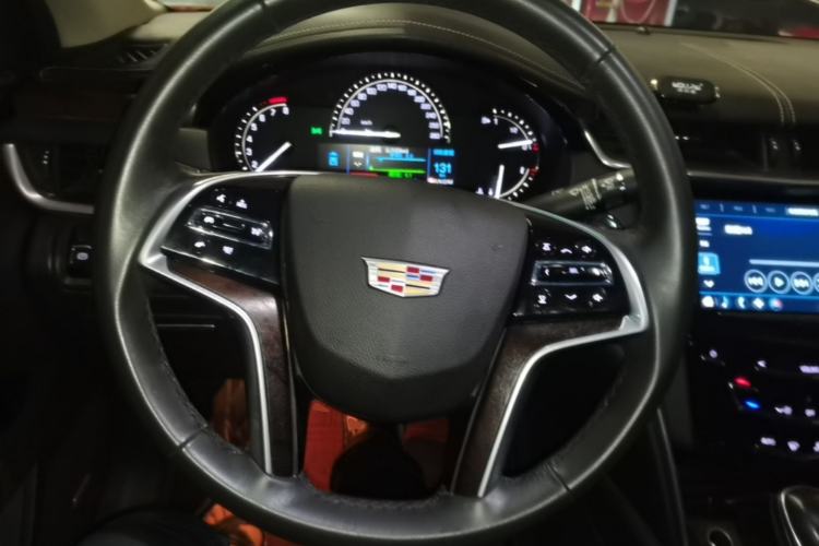 Used Cadillac XTS 2018 28T Elite Edition Steering Wheel