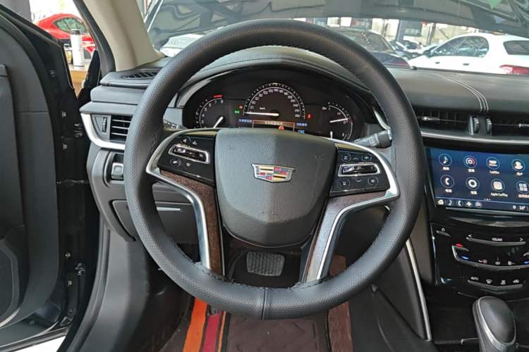 Used Cadillac XTS 2018 28T Tech Edition Steering Wheel