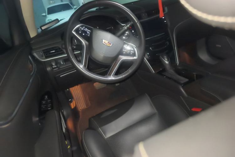 Used Cadillac XTS 2018 28T Tech Edition Steering Wheel
