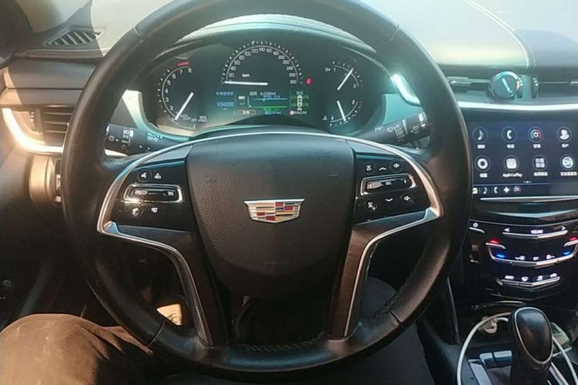 Used Cadillac XTS 2018 28T Tech Edition Steering Wheel