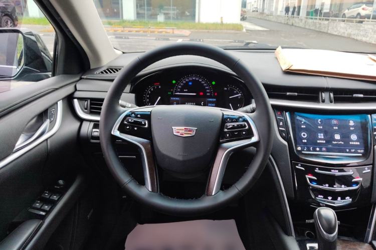 Used Cadillac XTS 2018 28T Tech Edition Steering Wheel