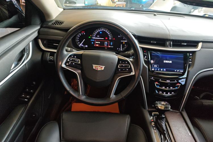 Used Cadillac XTS 2018 28T Tech Edition Steering Wheel