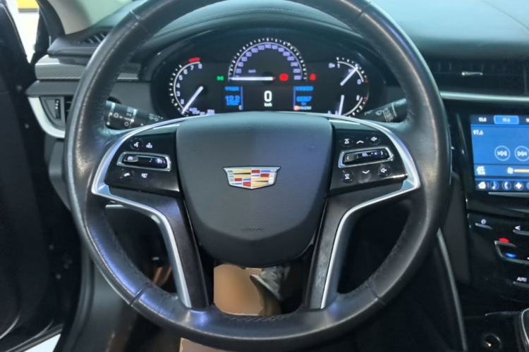 Used Cadillac XTS 2018 28T Tech Edition Steering Wheel
