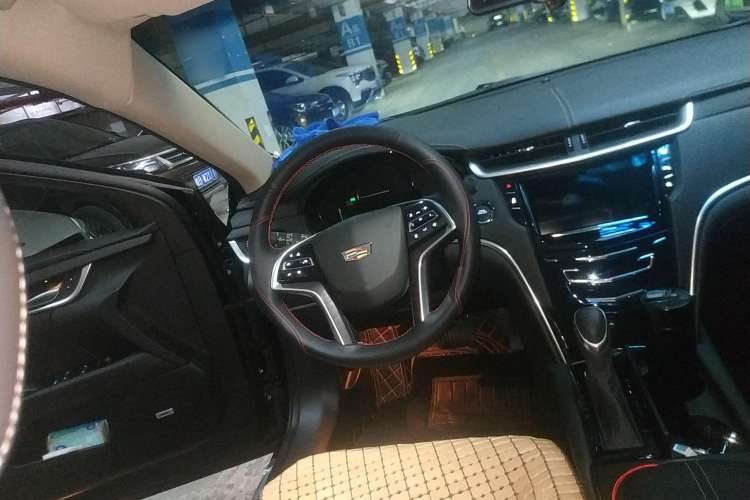 Used Cadillac XTS 2018 28T Tech Edition Steering Wheel