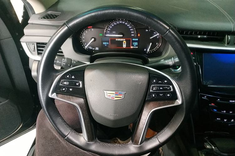 Used Cadillac XTS 2018 28T Tech Edition Steering Wheel