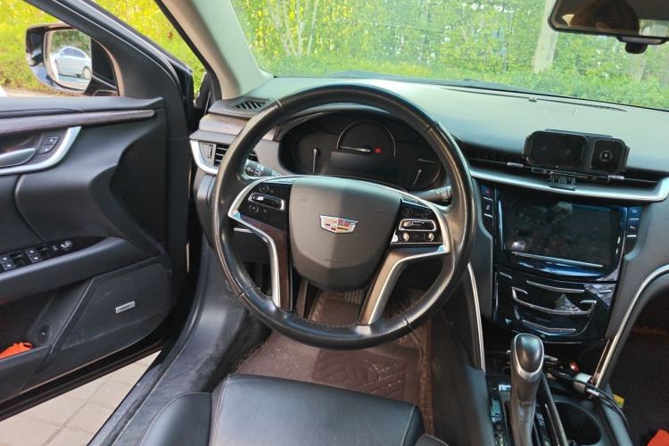 Used Cadillac XTS 2018 28T Elite Edition Steering Wheel