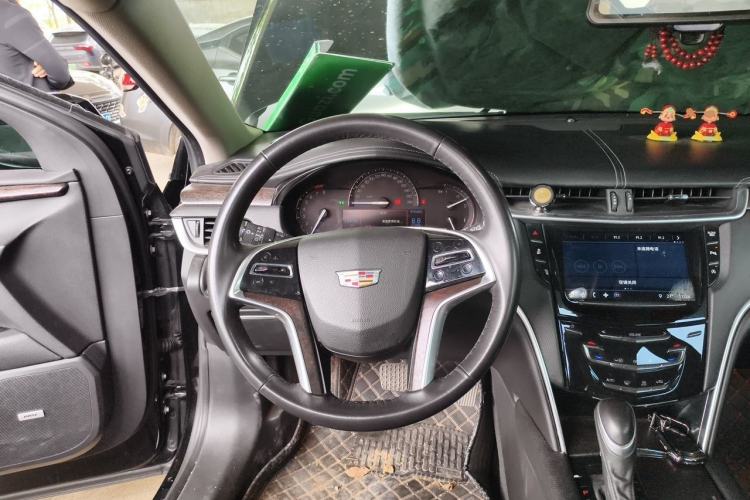 Used Cadillac XTS 2018 28T Elite Edition Steering Wheel