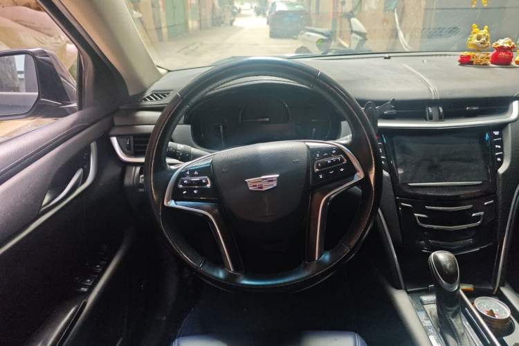 Used Cadillac XTS 2018 28T Tech Edition Steering Wheel
