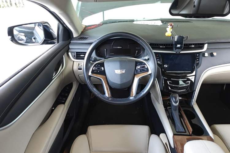 Used Cadillac XTS 2018 28T Tech Edition Steering Wheel