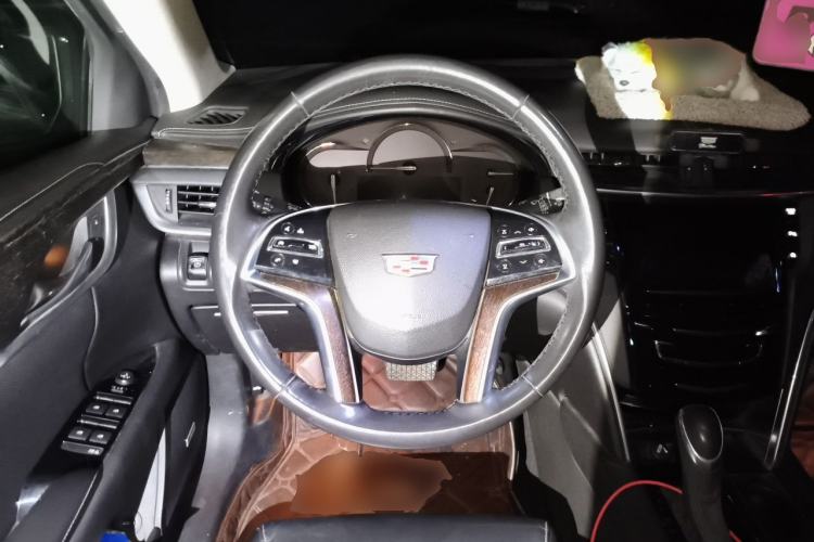 Used Cadillac XTS 2018 28T Tech Edition Steering Wheel