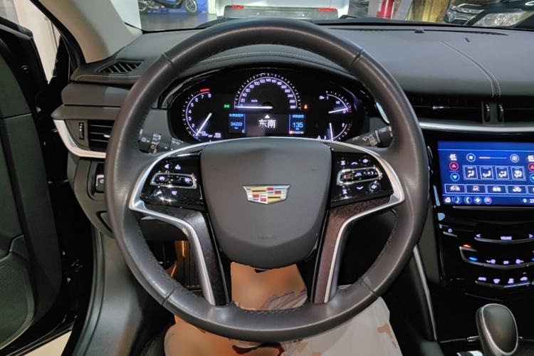 Used Cadillac XTS 2018 28T Tech Edition Steering Wheel