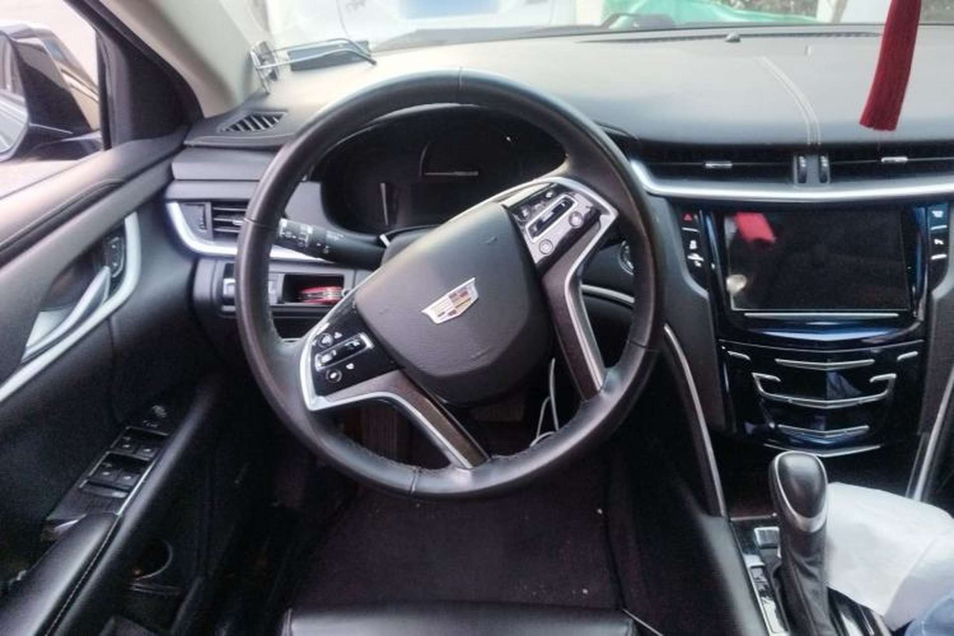 Used Cadillac XTS 2018 28T Tech Edition Steering Wheel