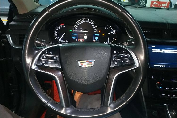 Used Cadillac XTS 2018 28T Tech Edition Steering Wheel