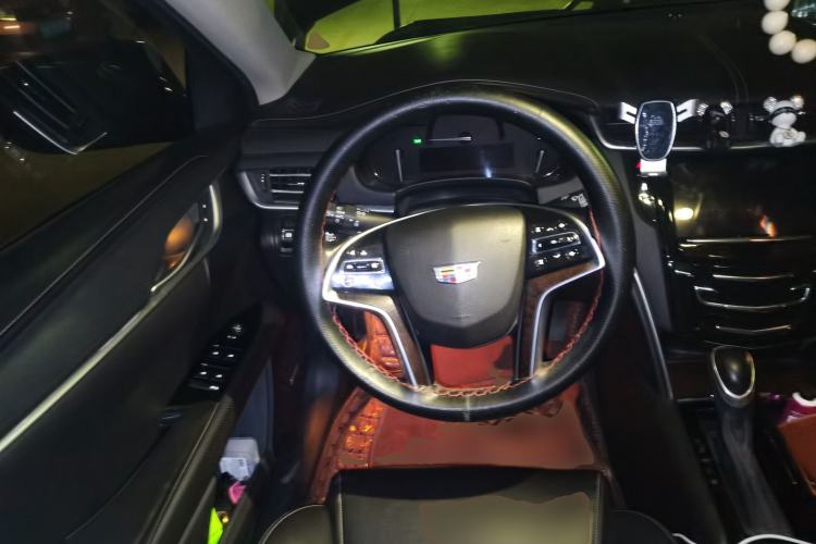 Used Cadillac XTS 2018 28T Tech Edition Steering Wheel