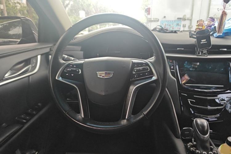 Used Cadillac XTS 2018 28T Tech Edition Steering Wheel