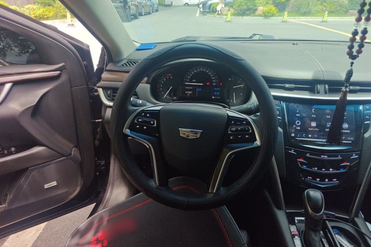 Used Cadillac XTS 2018 28T Elite Edition Steering Wheel