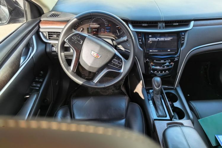 Used Cadillac XTS 2018 28T Elite Edition Steering Wheel