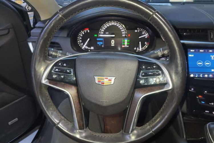 Used Cadillac XTS 2018 28T Tech Edition Steering Wheel