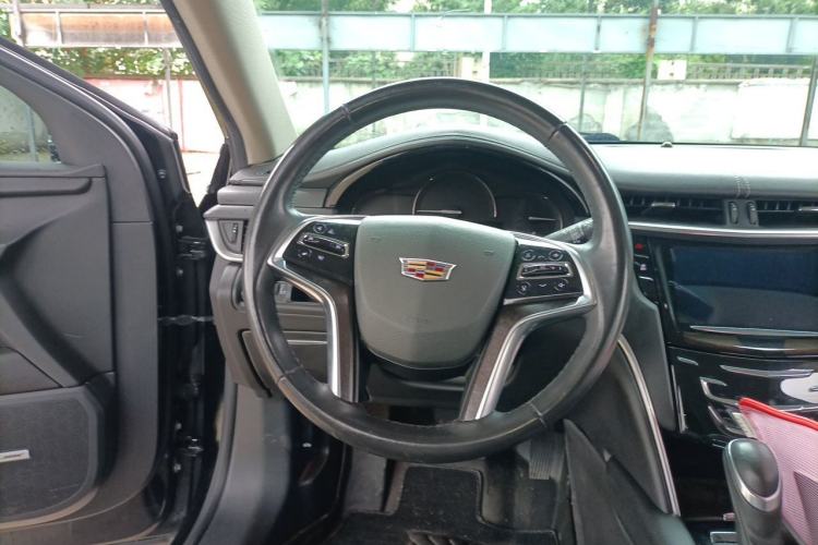 Used Cadillac XTS 2018 28T Tech Edition Steering Wheel