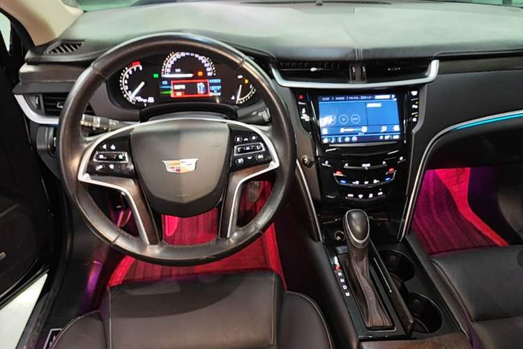 Used Cadillac XTS 2018 28T Elite Edition Steering Wheel