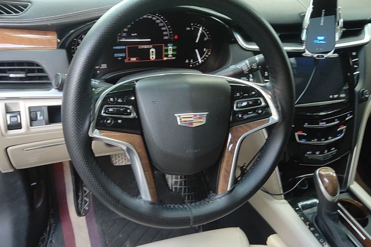 Used Cadillac XTS 2018 28T Elite Edition Steering Wheel