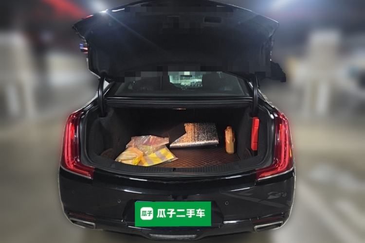 Used Cadillac XTS 2018 28T Elite Edition Trunk
