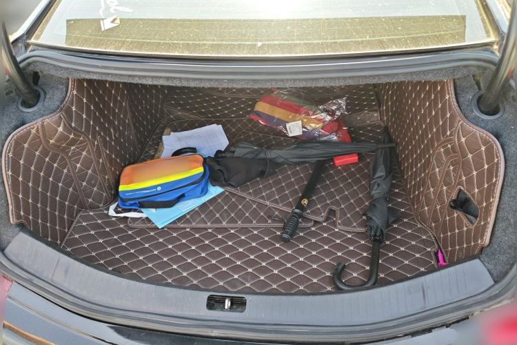 Used Cadillac XTS 2018 28T Elite Edition Trunk