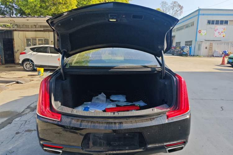 Used Cadillac XTS 2018 28T Tech Edition Trunk