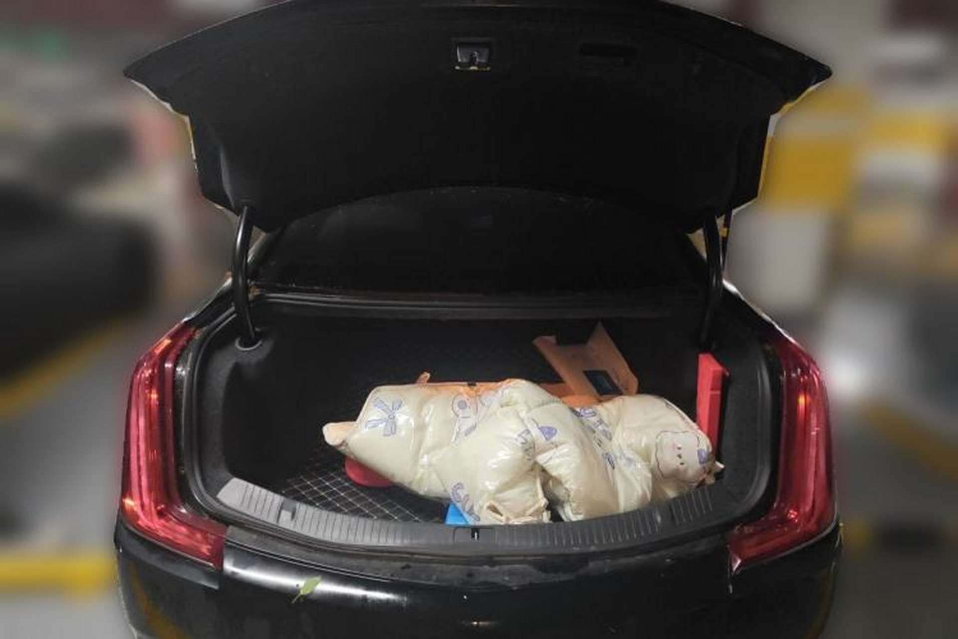 Used Cadillac XTS 2018 28T Tech Edition Trunk