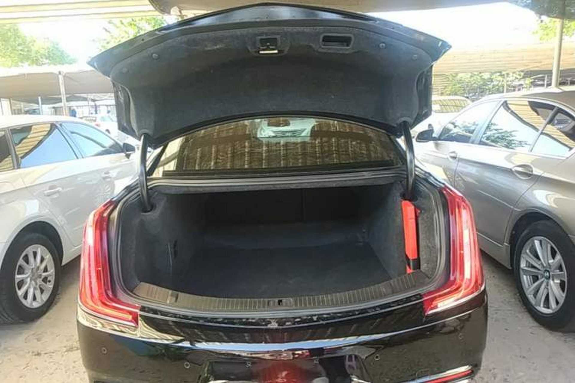 Used Cadillac XTS 2018 28T Elite Edition Trunk