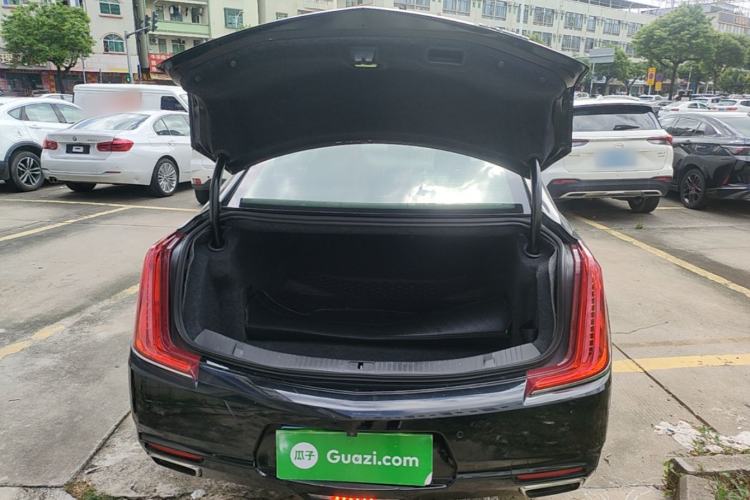 Used Cadillac XTS 2018 28T Elite Edition Trunk