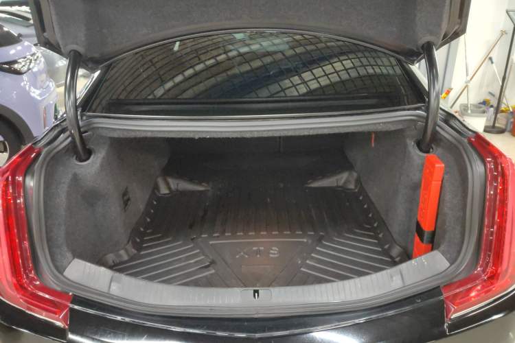 Used Cadillac XTS 2018 28T Tech Edition Trunk