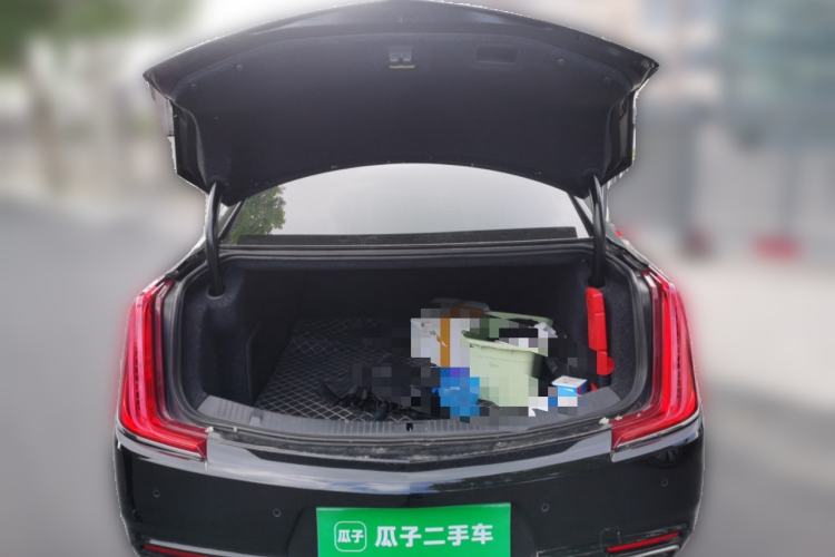 Used Cadillac XTS 2018 28T Elite Edition Trunk