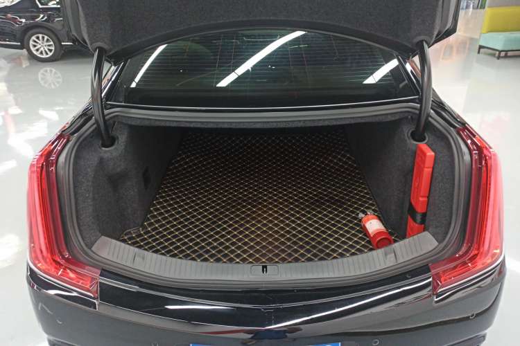 Used Cadillac XTS 2018 28T Tech Edition Trunk