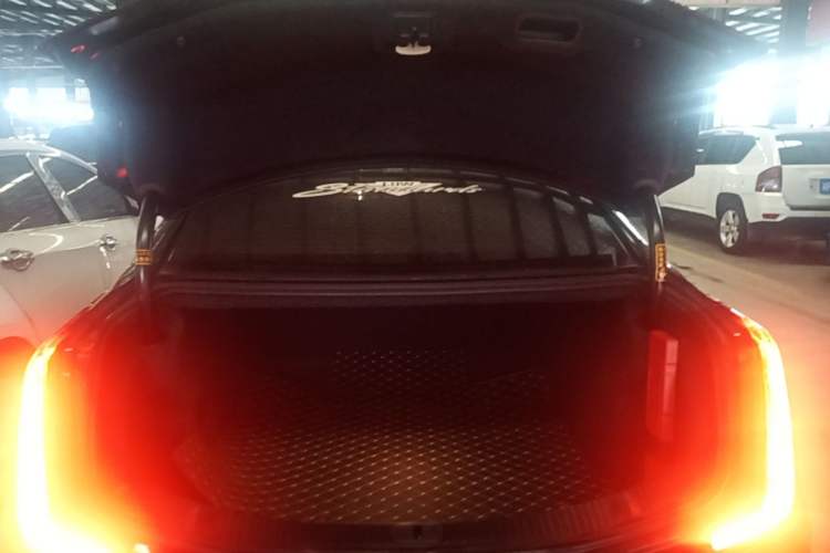 Used Cadillac XTS 2018 28T Tech Edition Trunk
