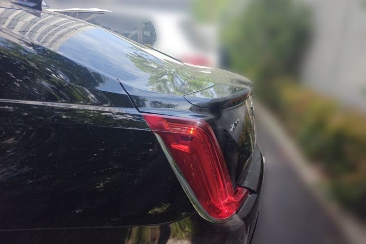Used Cadillac XTS 2018 28T Elite Edition Trunk