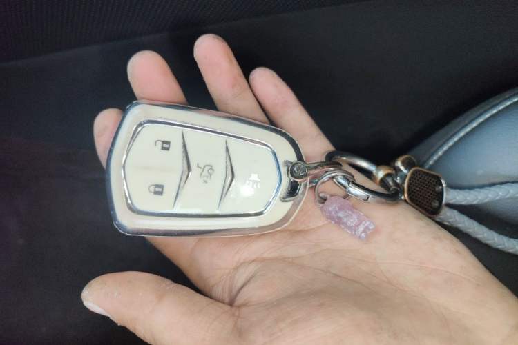 Used Cadillac XTS 2018 28T Tech Edition Vehicle Key