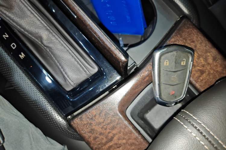Used Cadillac XTS 2018 28T Tech Edition Vehicle Key