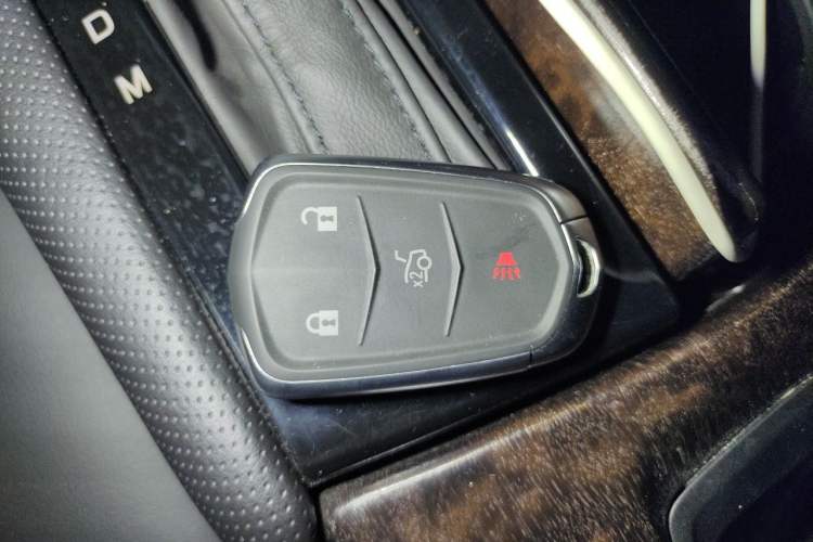 Used Cadillac XTS 2018 28T Tech Edition Vehicle Key