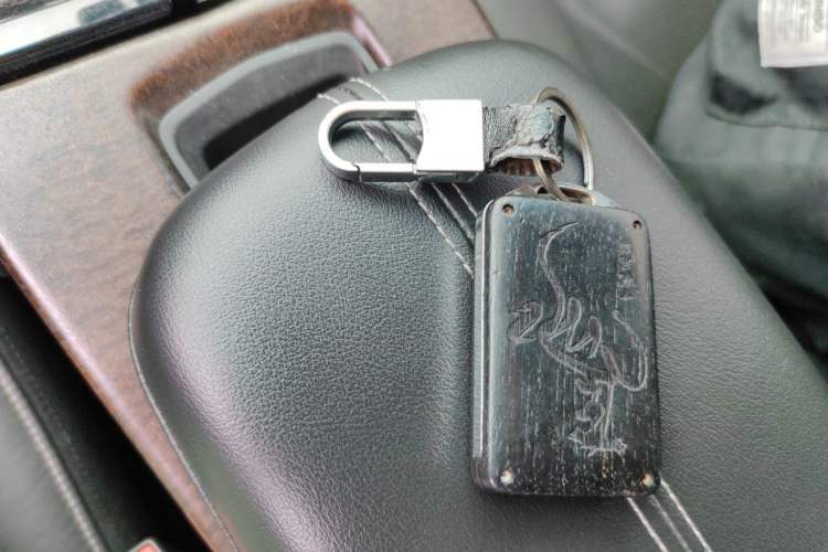 Used Cadillac XTS 2018 28T Elite Edition Vehicle Key