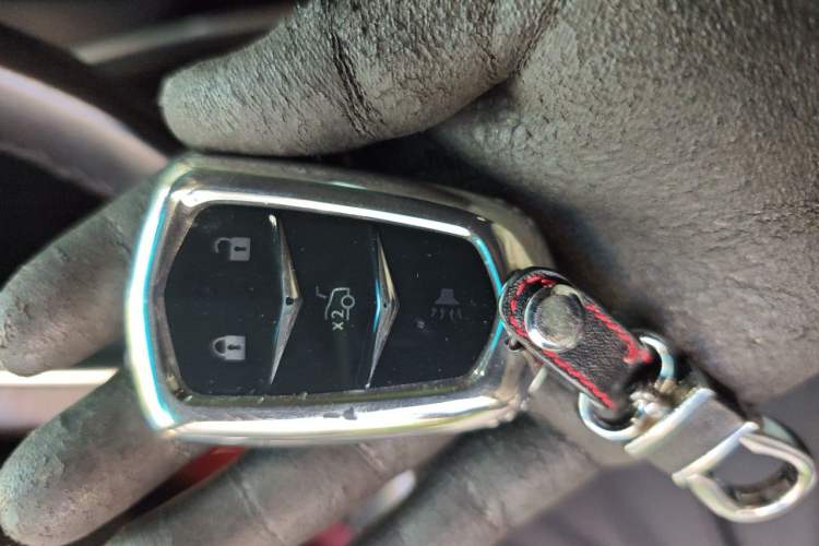 Used Cadillac XTS 2018 28T Tech Edition Vehicle Key