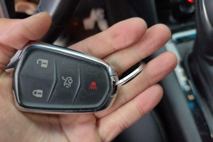 Used Cadillac XTS 2018 28T Tech Edition Vehicle Key